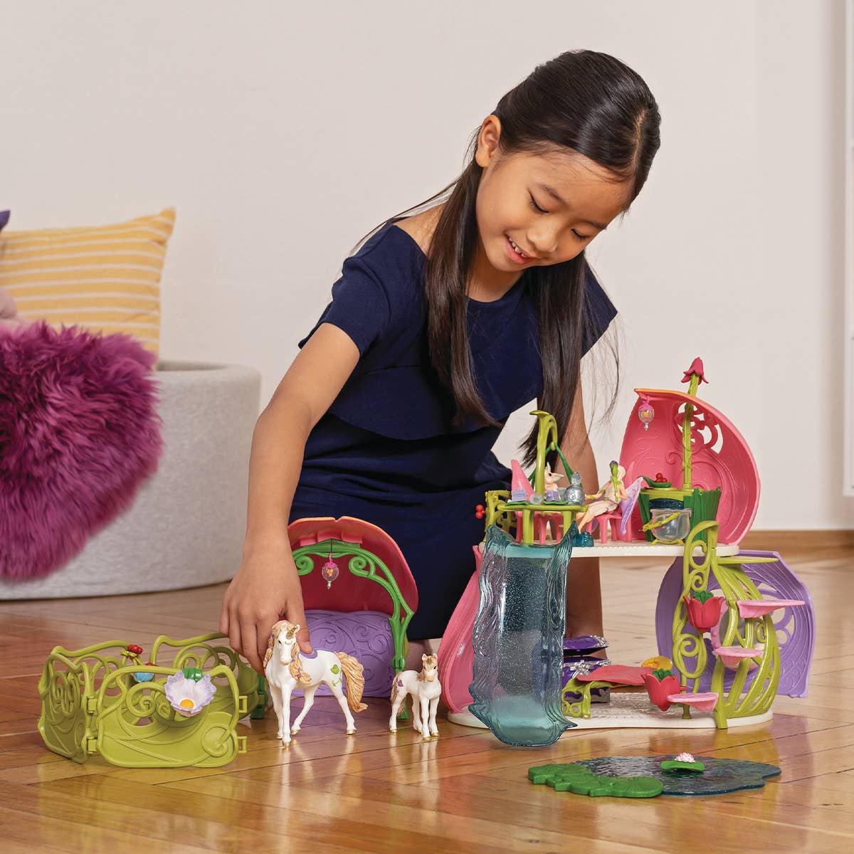 Glittering Flower House Fairies and Unicorns Toy Playset