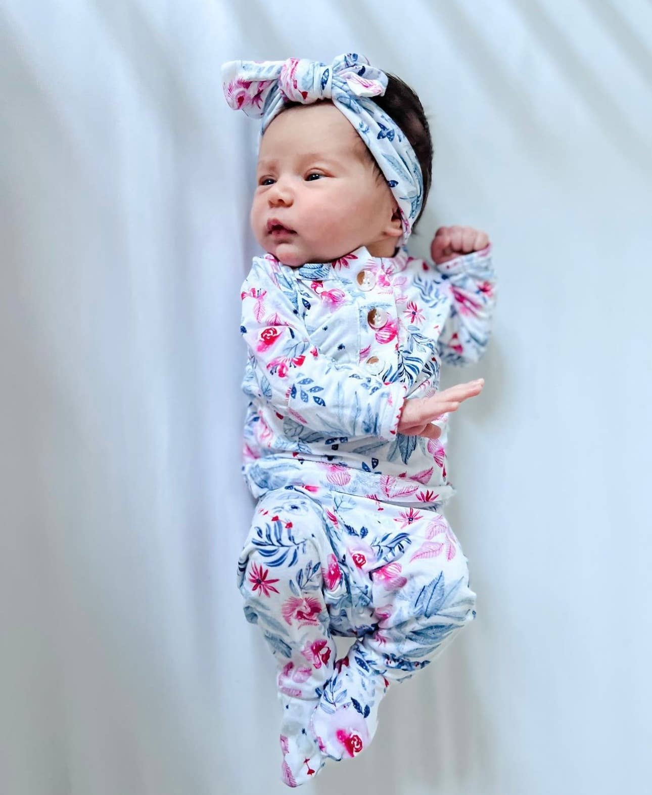 Top & Bottom Baby Outfit (Newborn - 12 months sizes) - Bloom