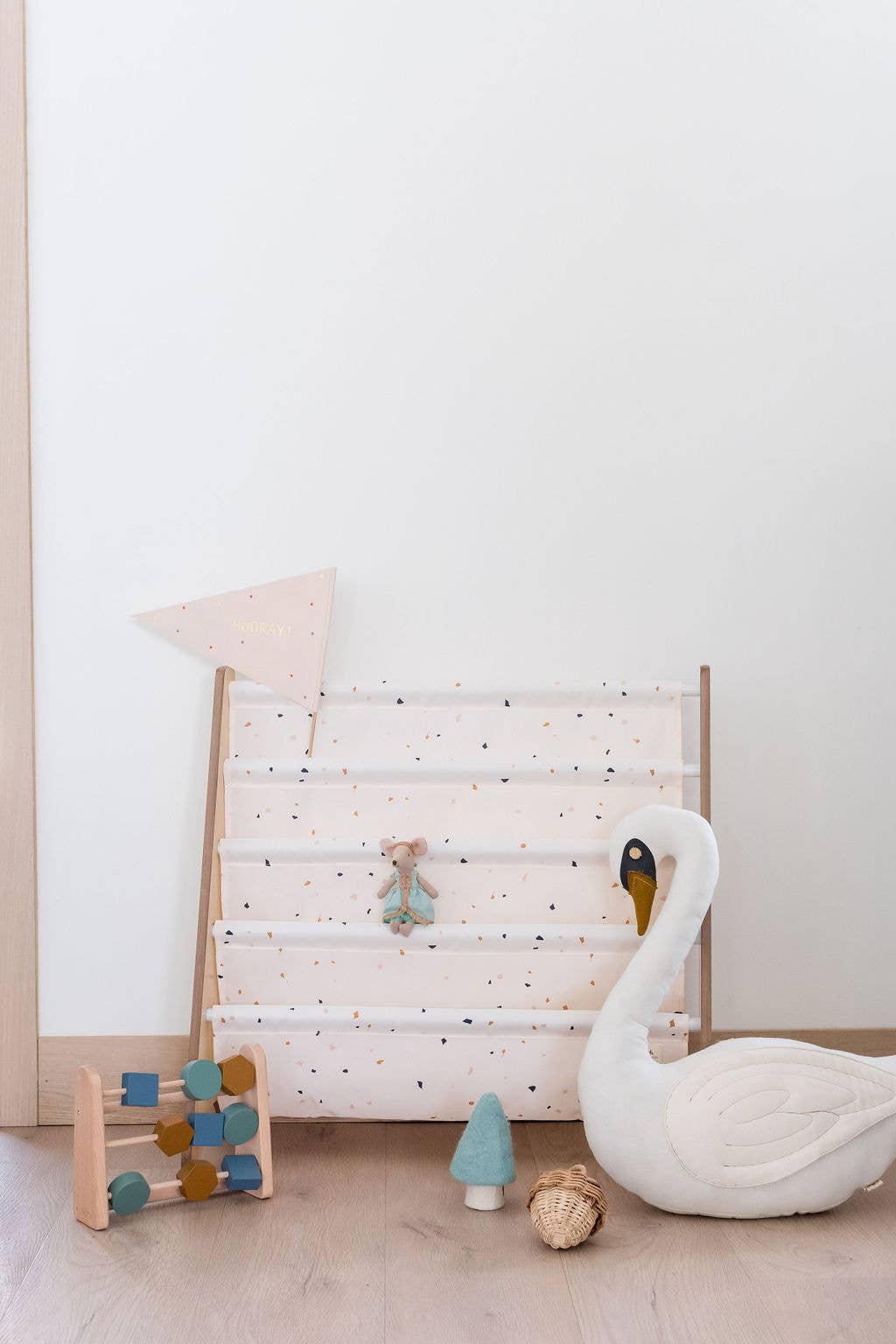 Recycled Fabric Kids Book Rack - Terrazzo Colors: Light Gray Terrazzo