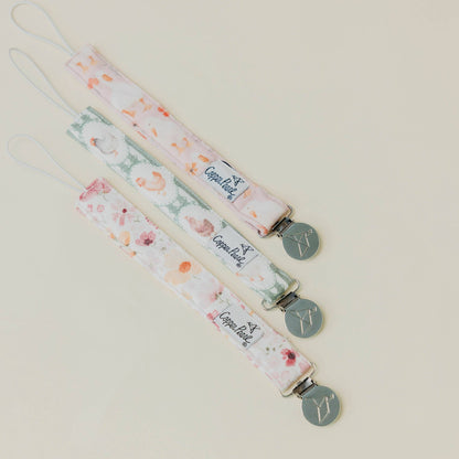 Binky Clips - Gigi