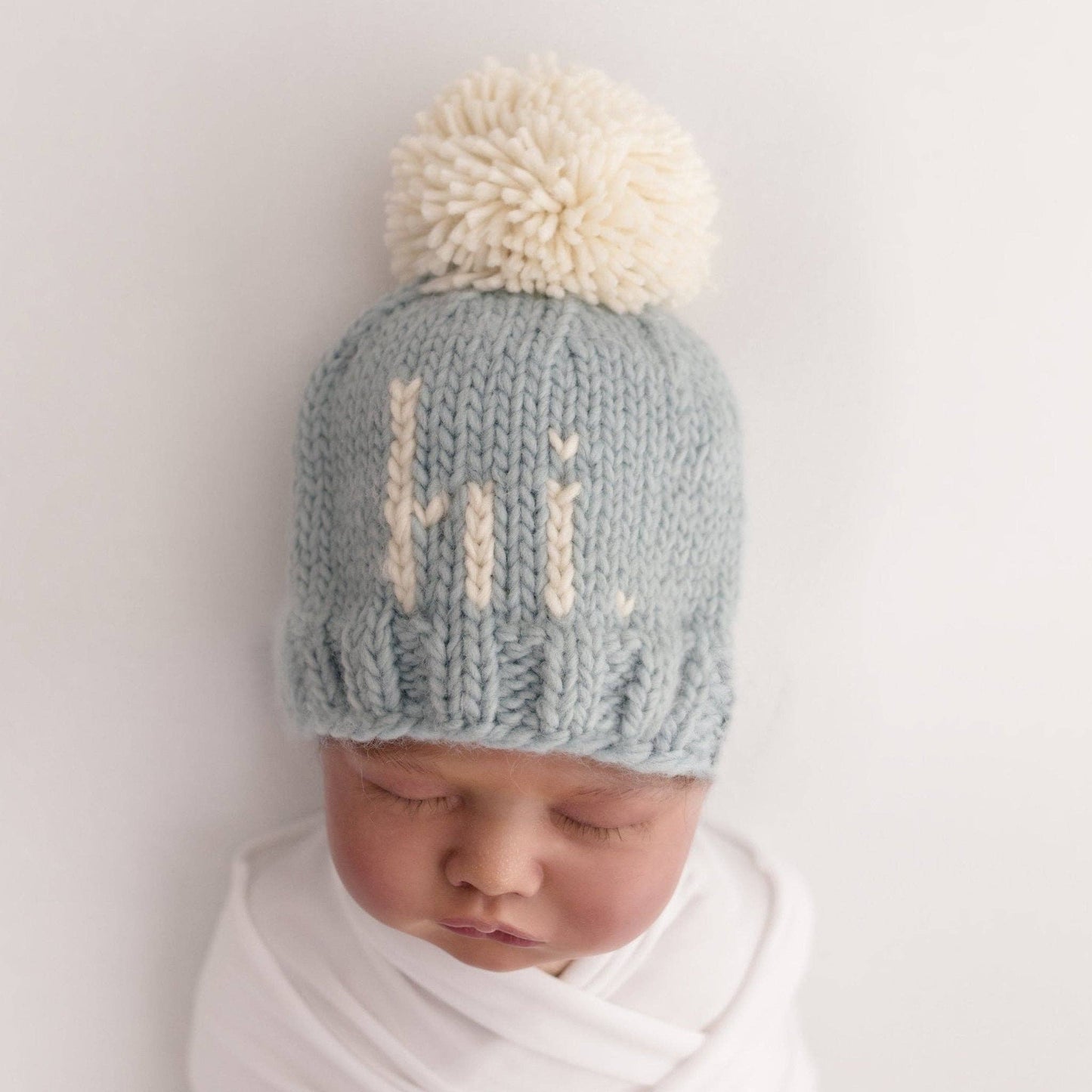 hi. Surf Blue Hand Knit Beanie Hat: M (6-24 months)