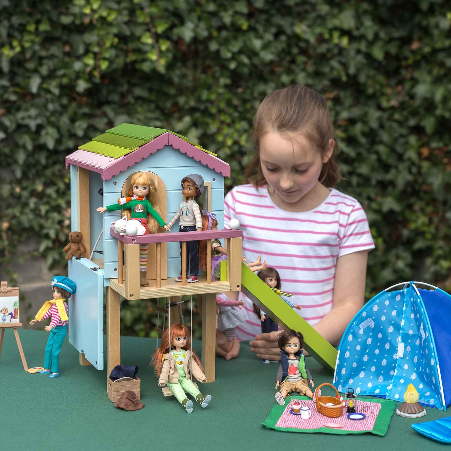 Doll House | Tree house Toys | Lottie Dolls