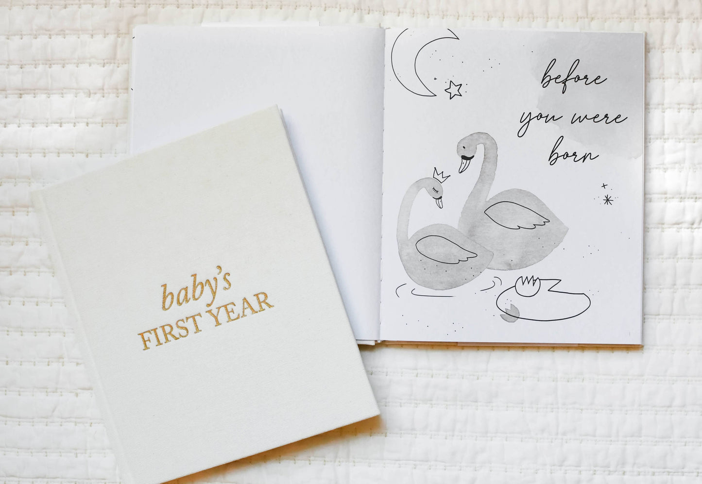 Baby's First Year Memory Book & Photo Album | Gift for Mom