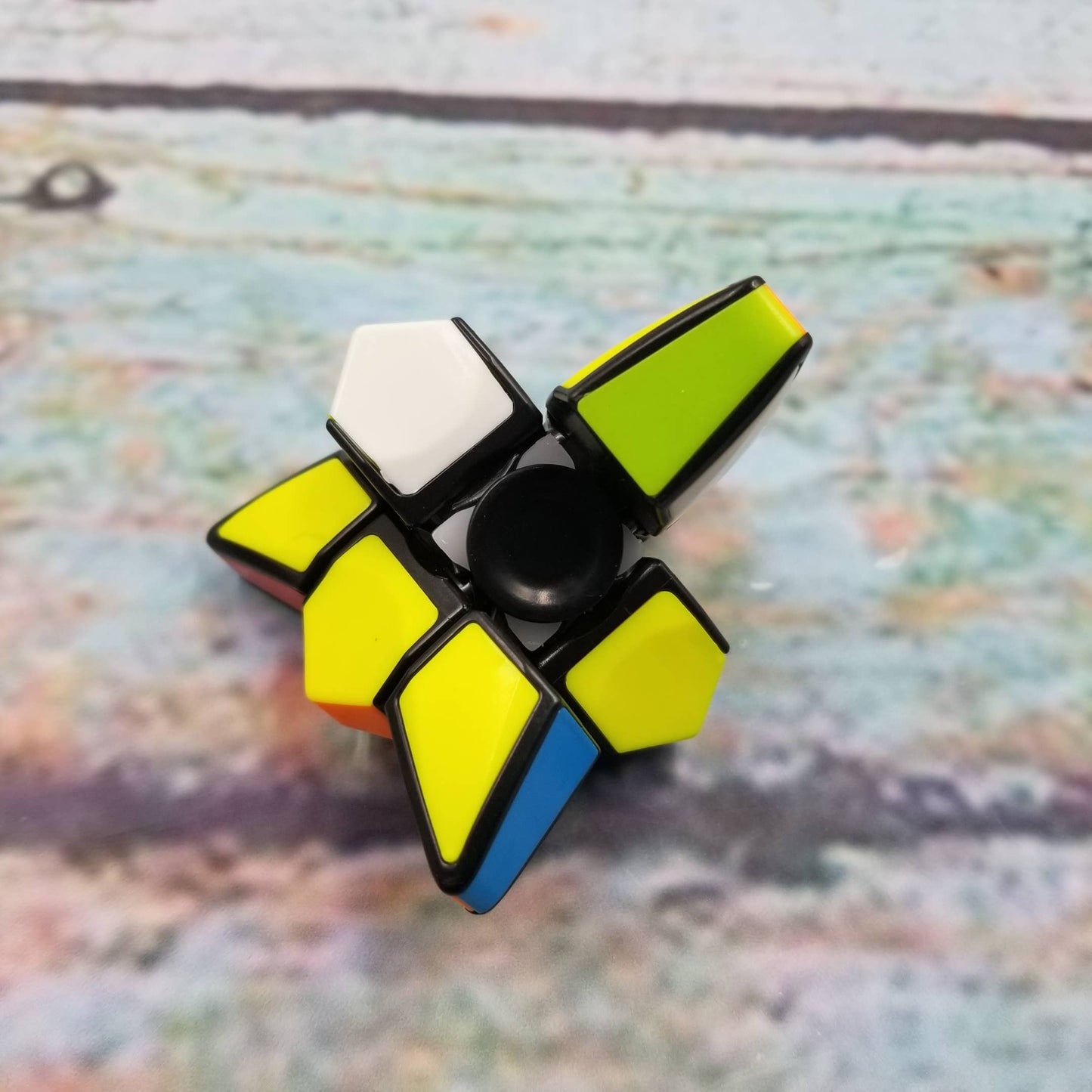 CUBE SPINNER GYRO ROTATING FIDGET TOY