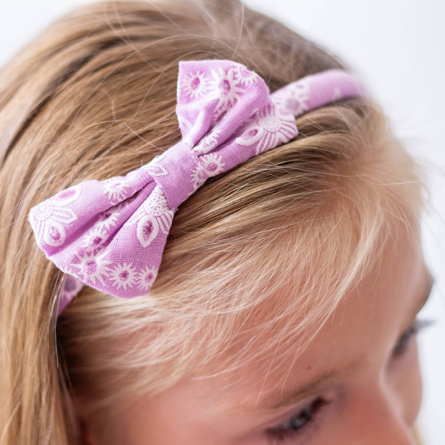 Thin Eyelet Lace Bow Headbands