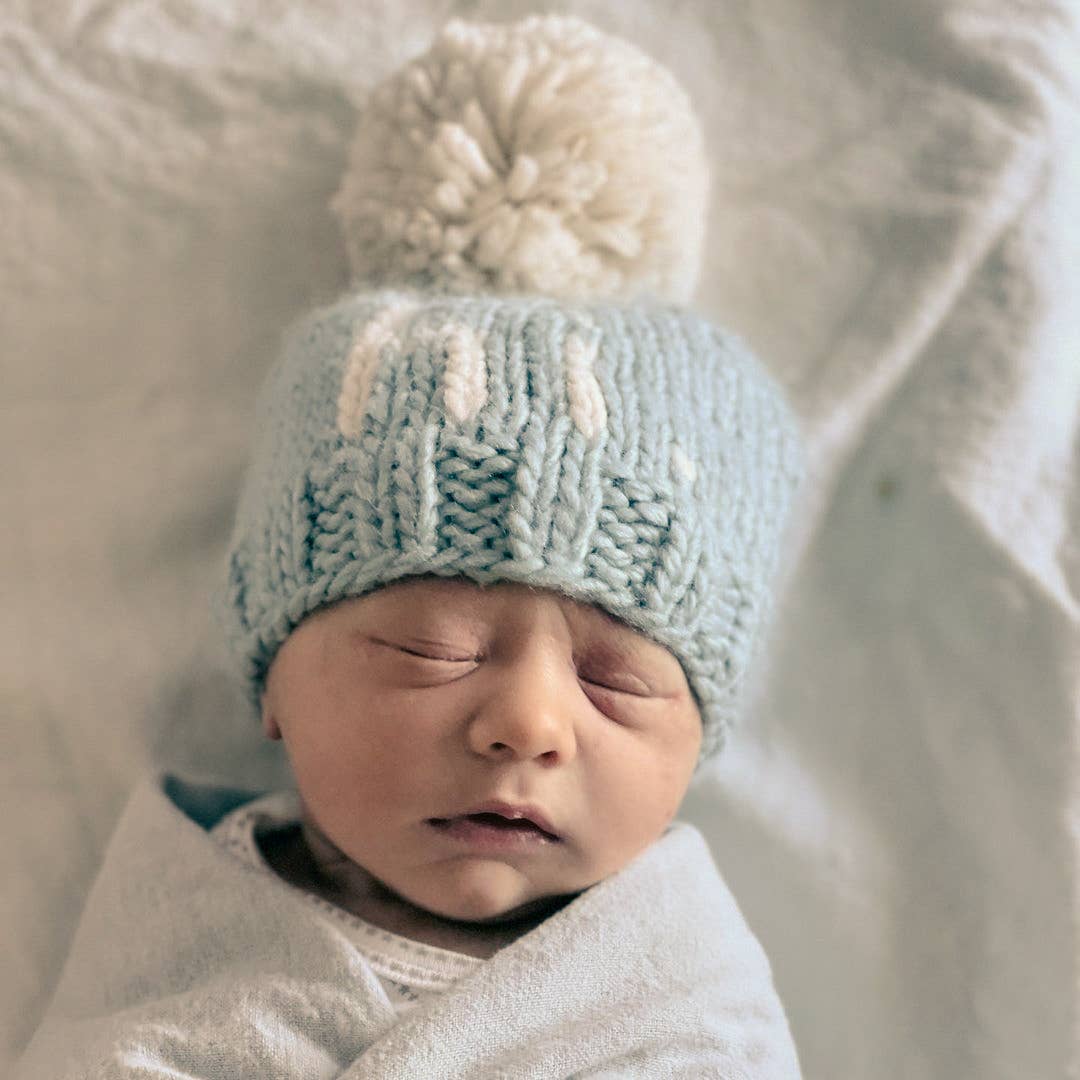 hi. Surf Blue Hand Knit Beanie Hat: M (6-24 months)