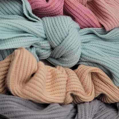 6-Piece Corduroy Scrunchie Set – Soft Neutrals & Bow Detail