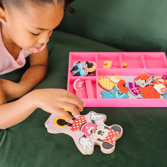 Minnie Magnet Dress Up