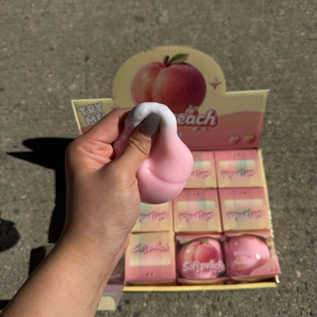Crackling Crunchy Peach Squishy- BR234