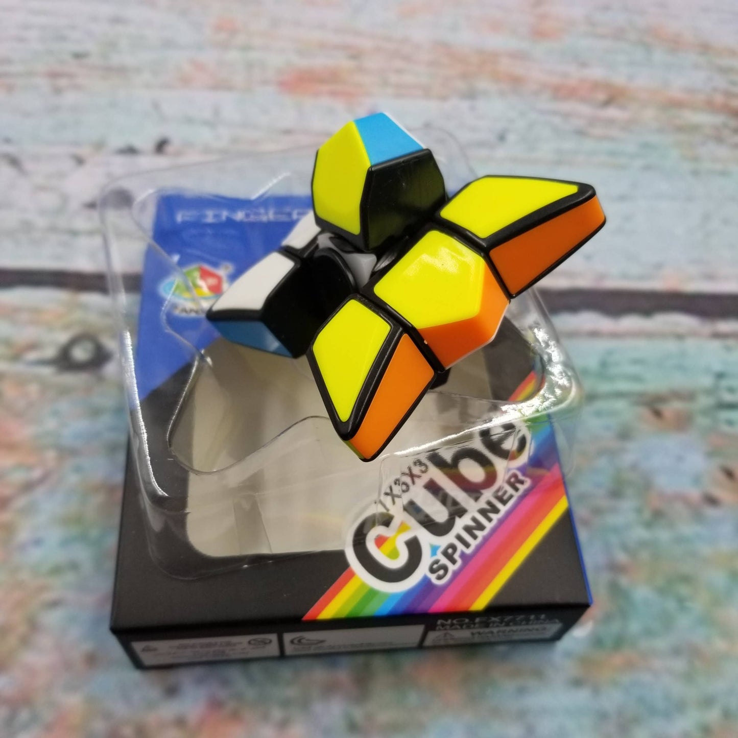 CUBE SPINNER GYRO ROTATING FIDGET TOY