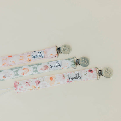 Binky Clips - Gigi