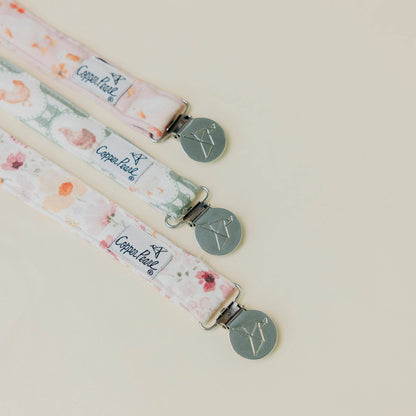 Binky Clips - Gigi