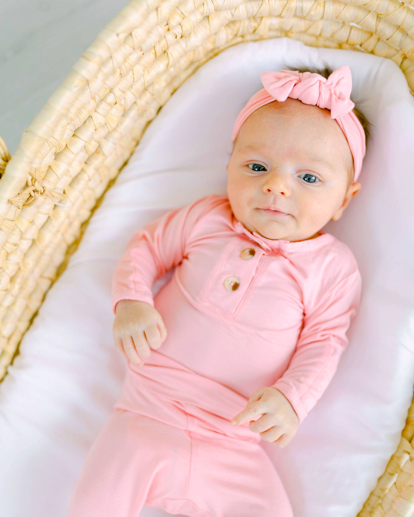 Top & Bottom Baby Outfit (Newborn - 12 months sizes) - Pink