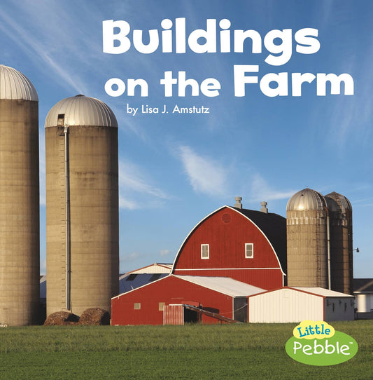 Buildings on the Farm: Paperback / 24